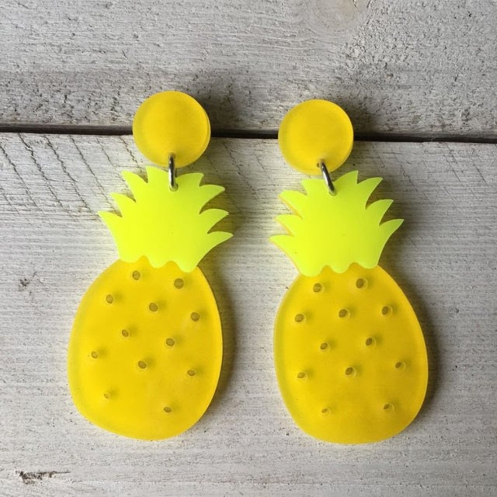 🍍 Pineapple Earrings